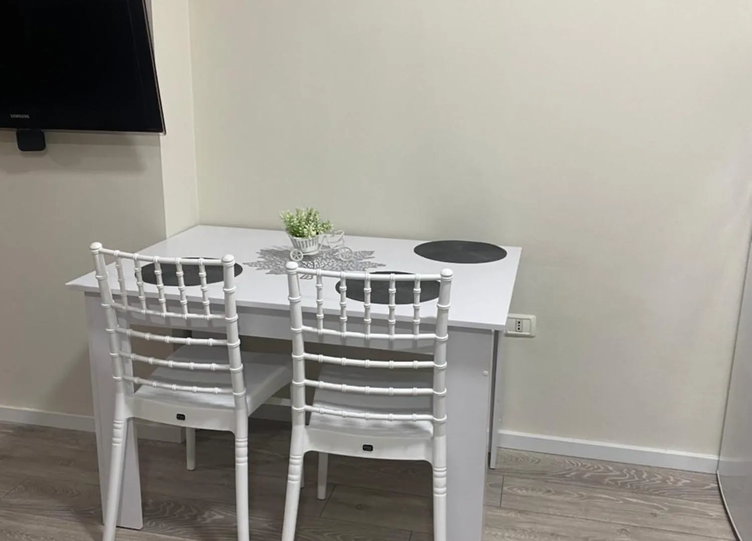 Chlo Apartment 5 Tirane